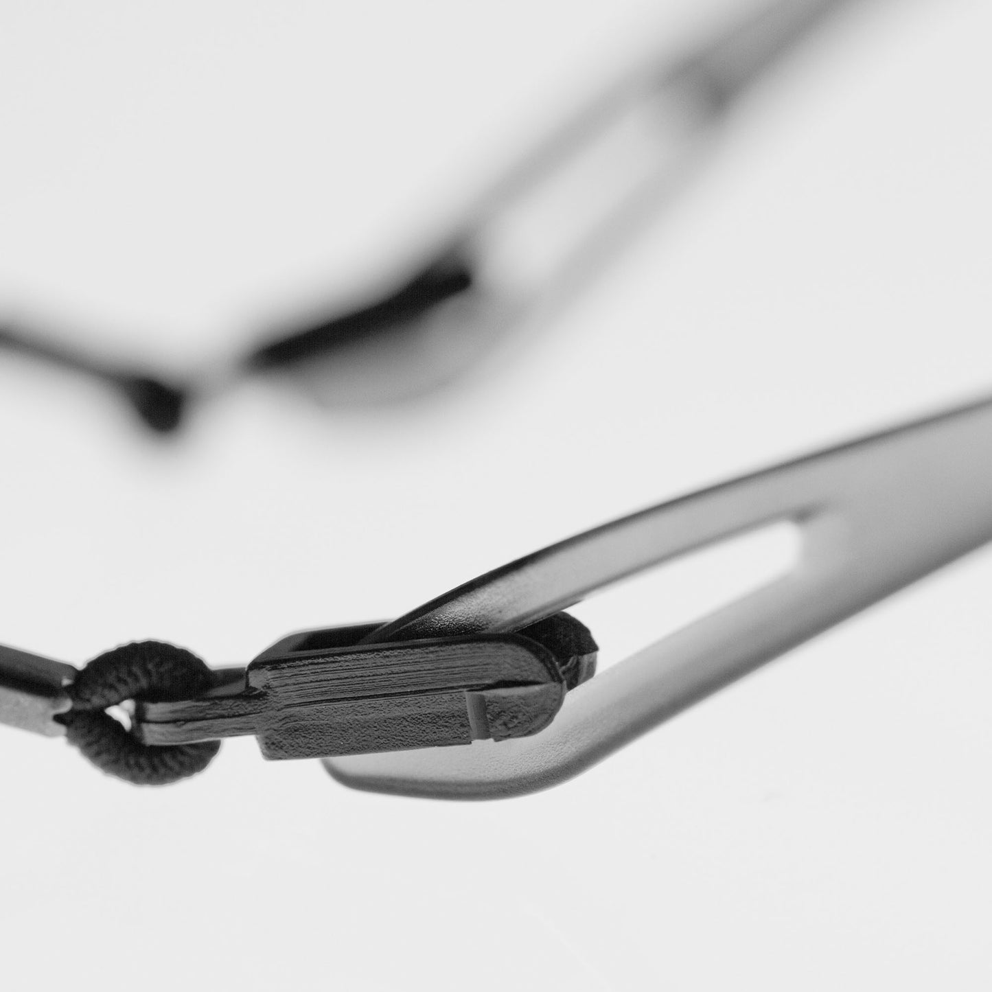 Stealth™ 16G con calificación K transparente